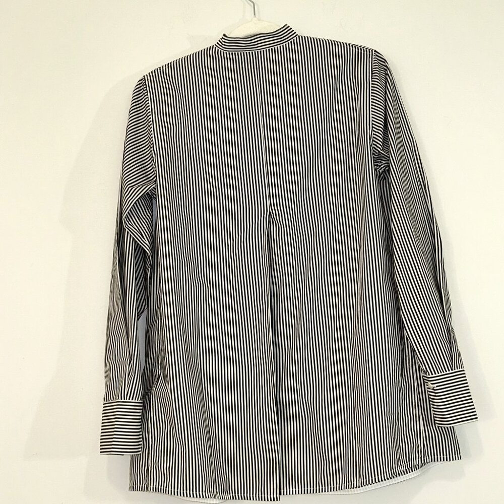 Victoria Beckham Designer Pleated Poplin Button Down size 4 NWT - Picture 5 of 13